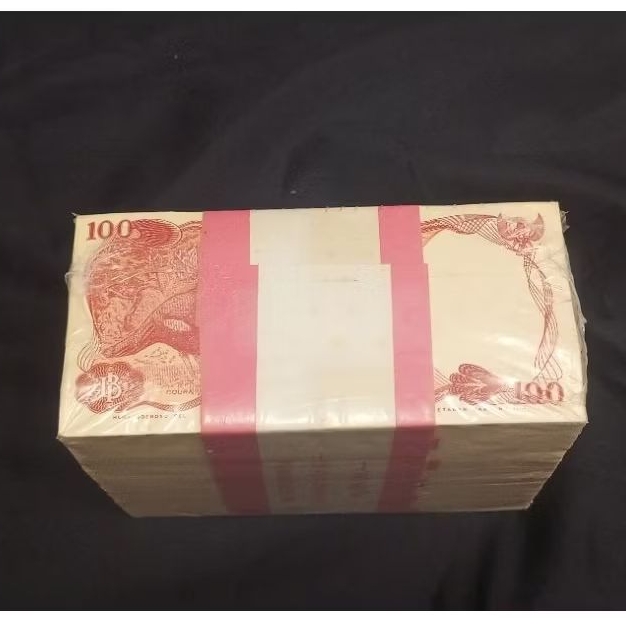 SB2 1 BRUT 100 RUPIAH GOURA