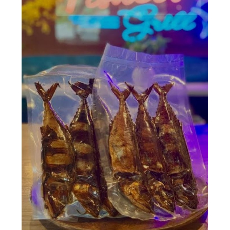 

ikan asap (panggang) KEMBUNG// BANYAR isi 10 pcs khas kota PEKALONGAN