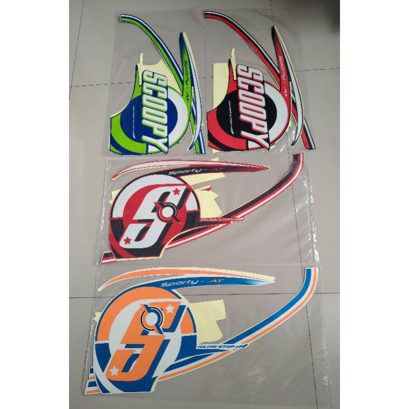 Striping stiker lis les body motor scoopy sporty 2015