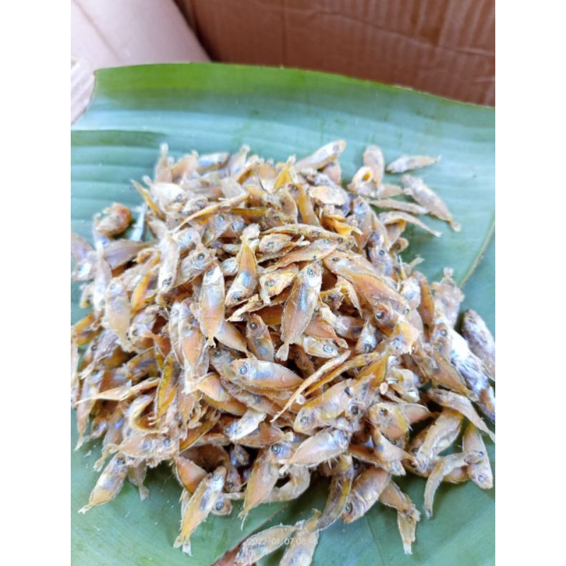 

ikan asin baby fish/tapis