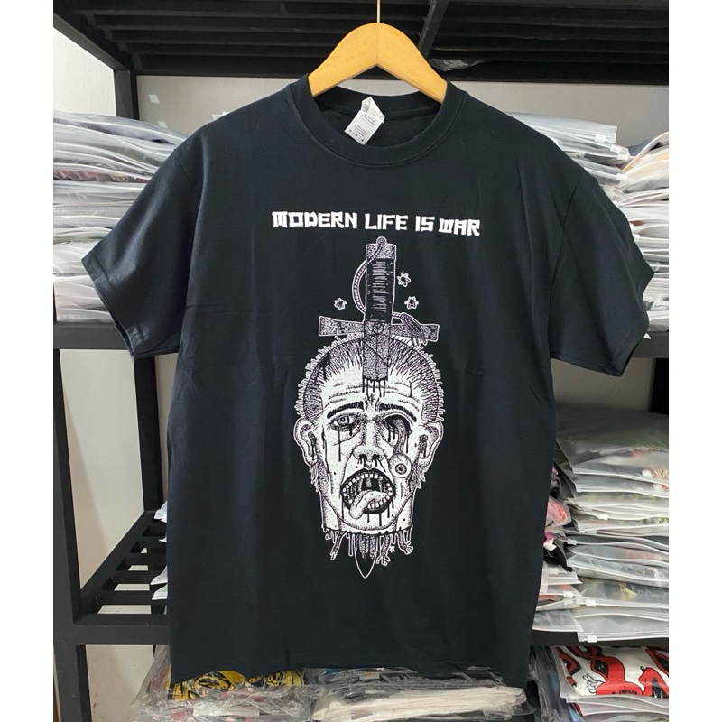 Kaos Tshirt import Band modern life is War