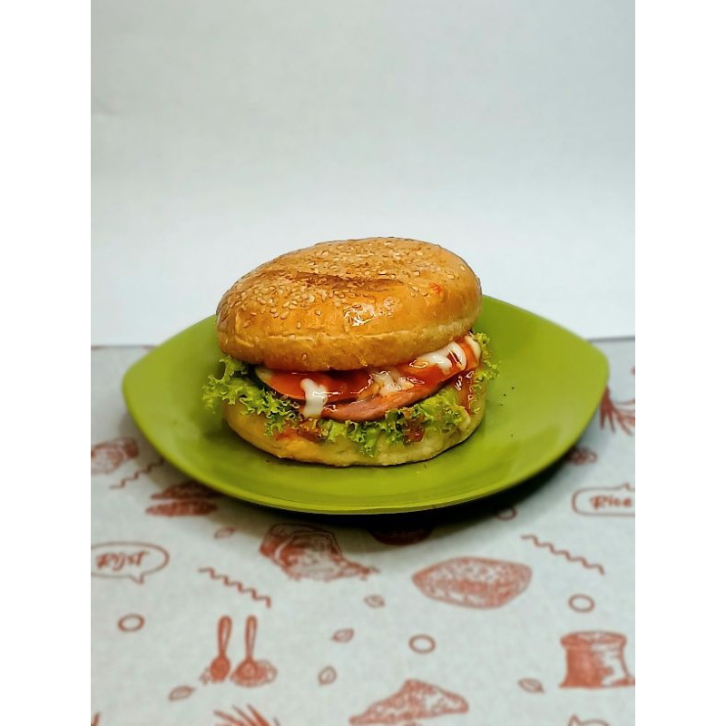 Burger Smoked Beef matang