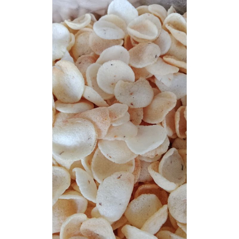 

kerupuk ceriping /singkong mateng