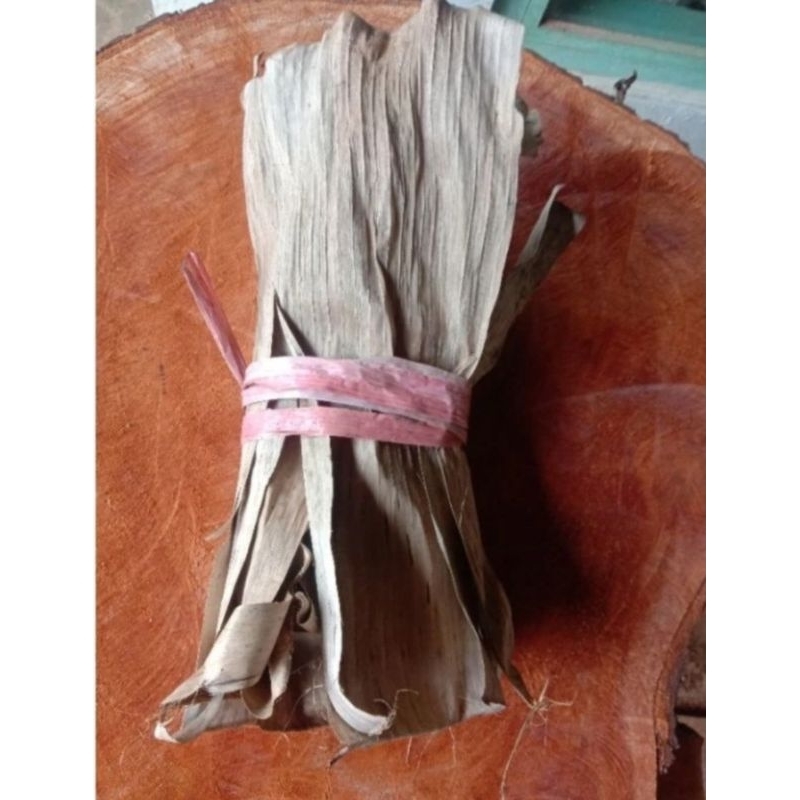 

Daun Pisang Kering Serbaguna 200Gram