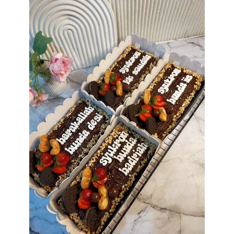 

Hampers Kue Brownies Fudgy brownies premium taste Hampers kue brownies