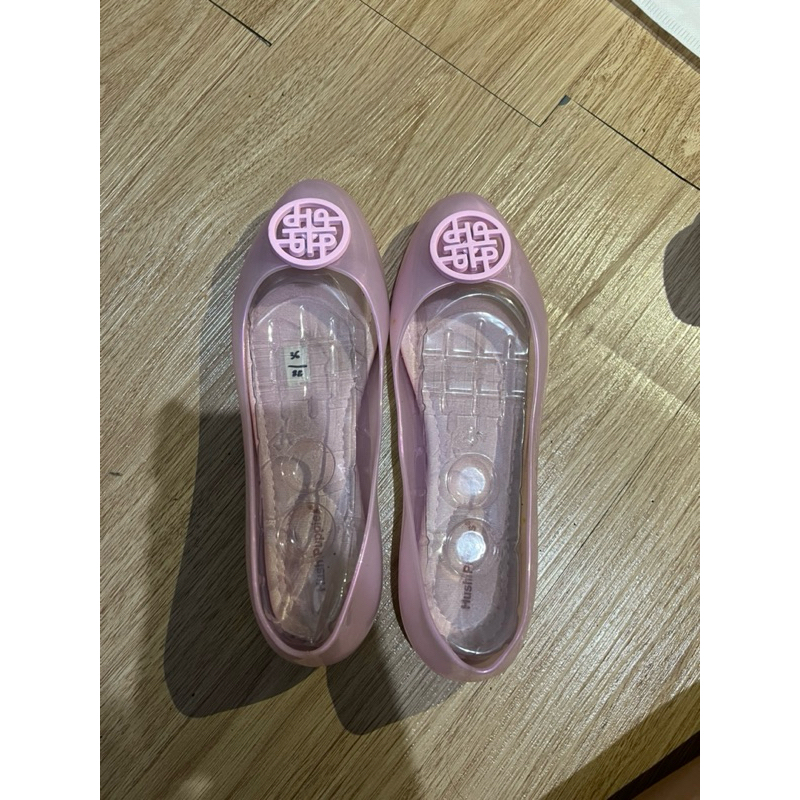 Preloved hush puppies flat shoes