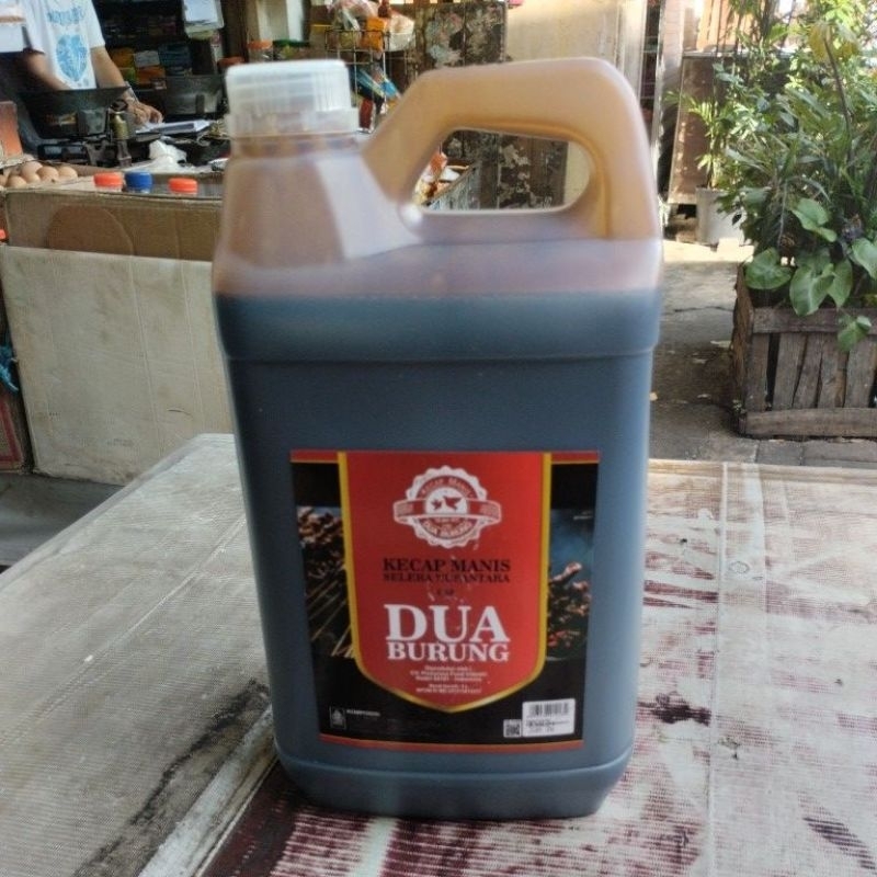 

Kecap manis Dua Burung galon - 5 liter
