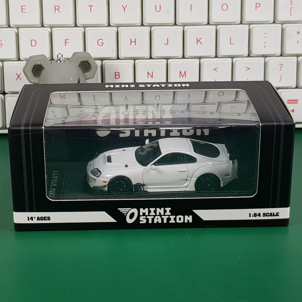 Mini station Toyota Supra A80Z white limited 040 of 499 diecast 1 64