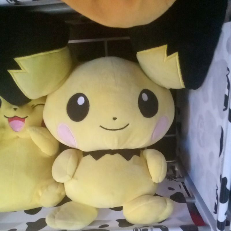 boneka pichu