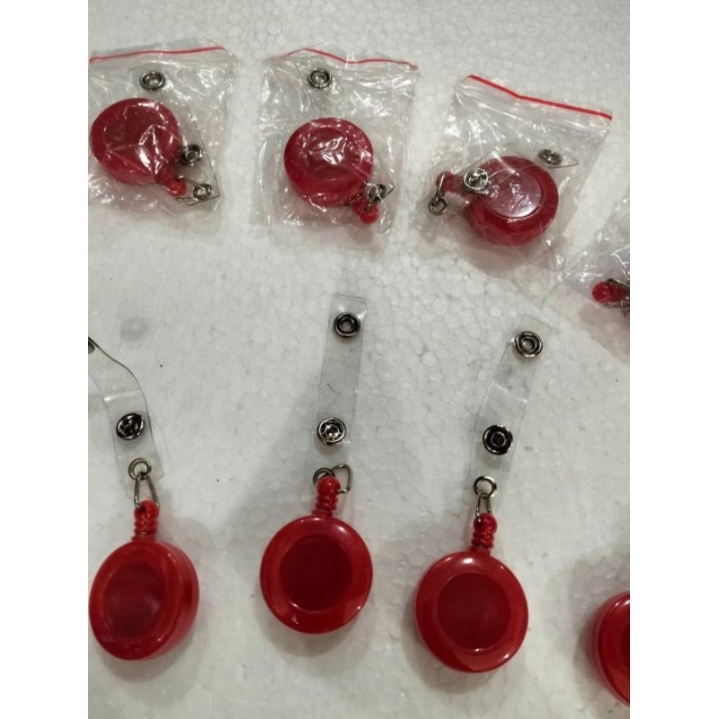 

YOYO CARD MERAH MERK COMBO GANTUNGAN ID CARD GANTUNGAN NAMA WARNA WARNI