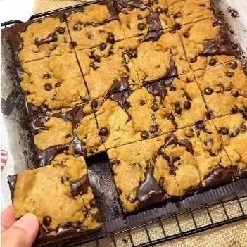 

Brookie Almari Bakery