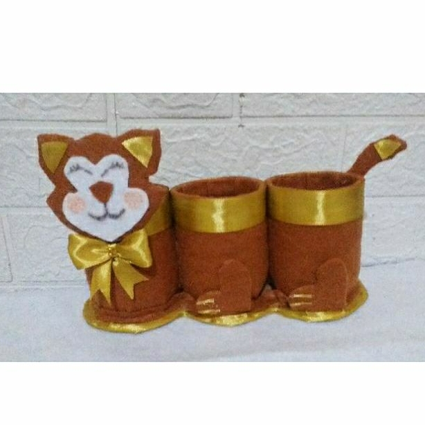 

Tempat pencil karakter | kerajinan tangan dr kain flanel