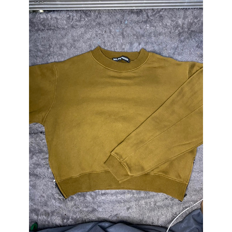 crewneck lengan balon