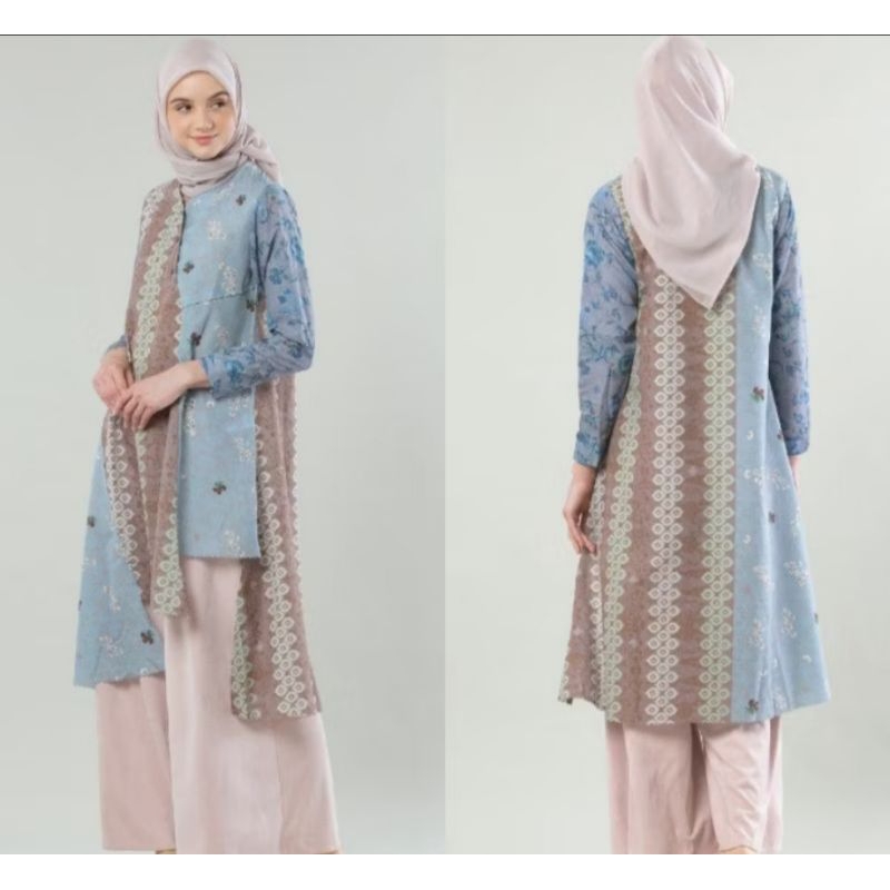 Ria Miranda Preloved HARNUM S top