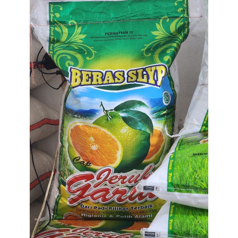 

BERAS CAP JERUK GARUT 10 KG PREMIUM PULEN