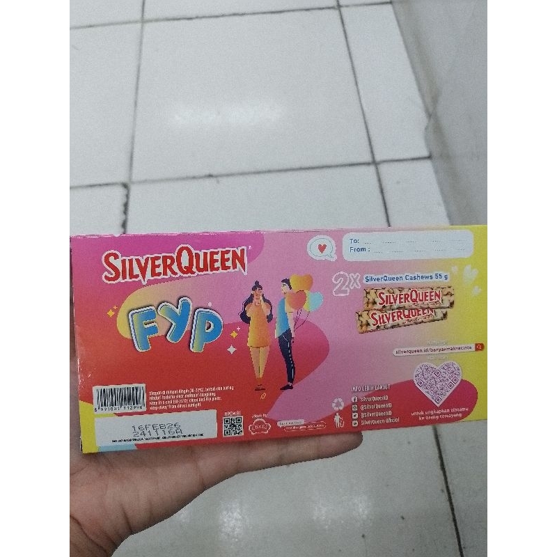 

SilverQueen Cashew 2x55gr edisi valentine exp feb 26