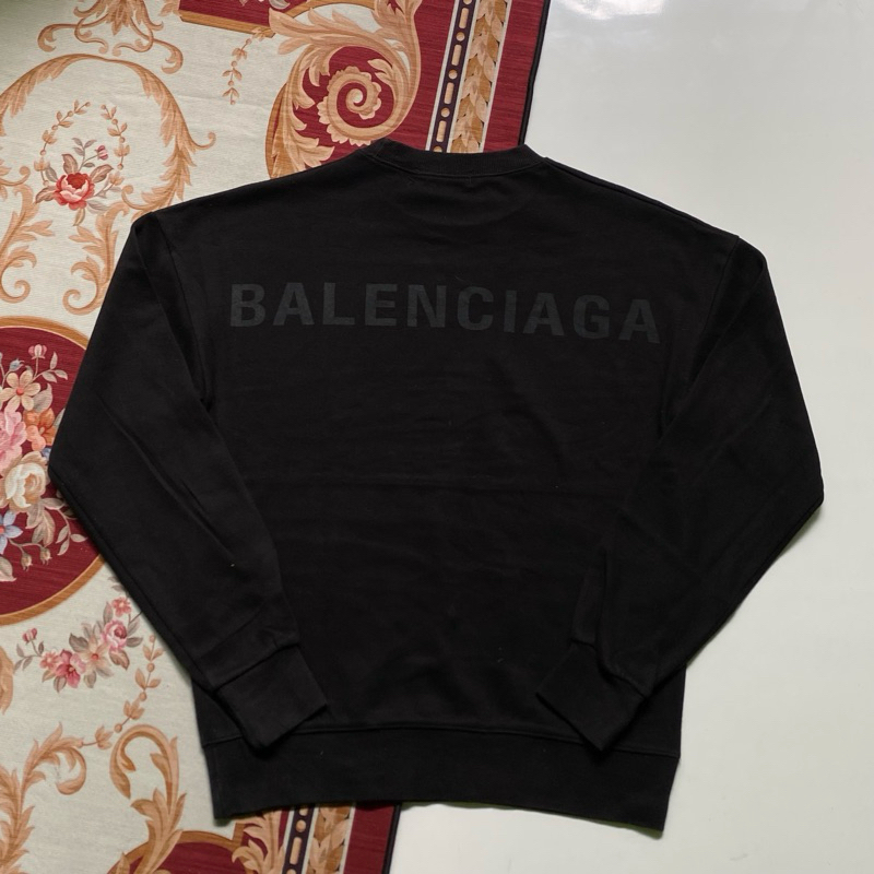 crewneck balenciaga