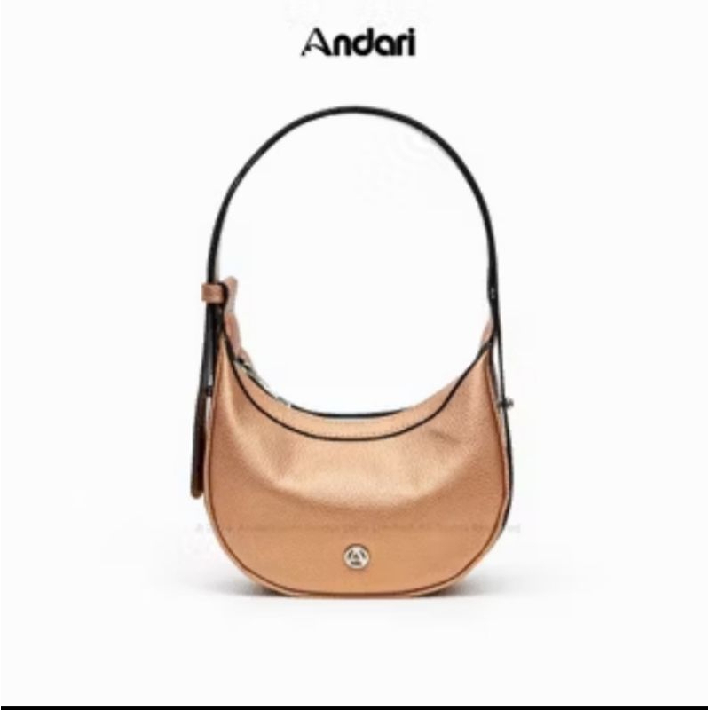 Itik Bag by Andari.Damar Bag by Andari. Tori Bag By Andari