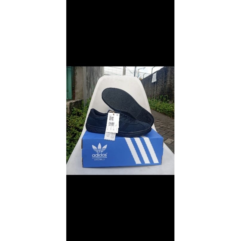 Adidas bali