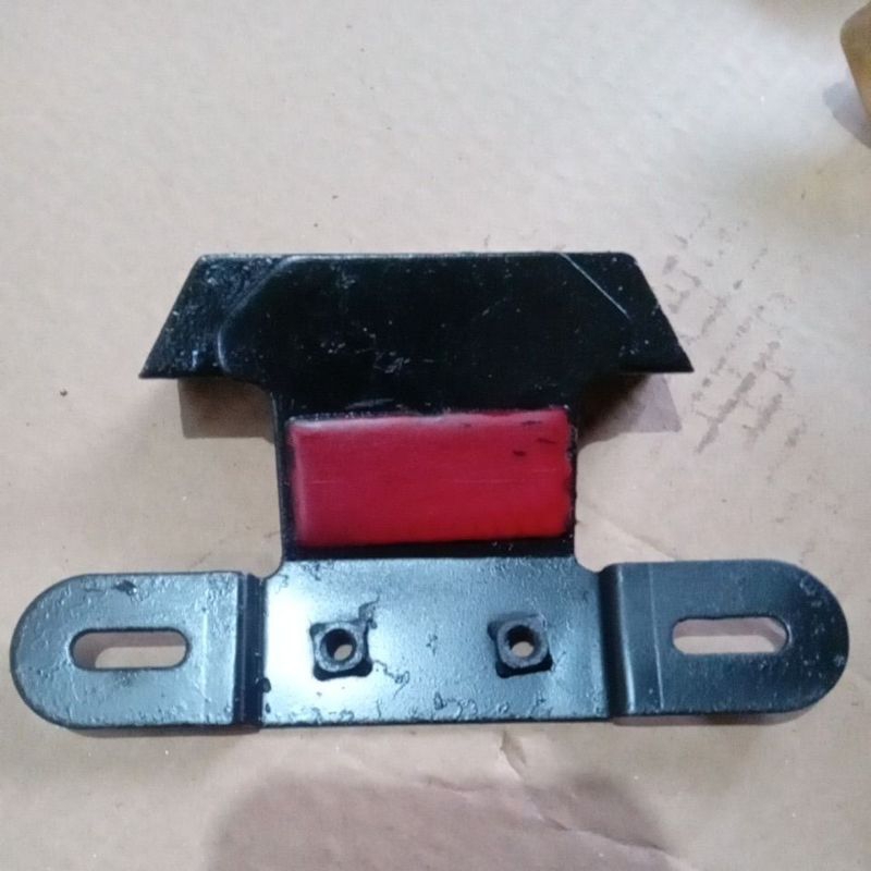 brecket dudukan plat nomer belakang yamaha f1zr, f1z porce crypton asli copotan motor