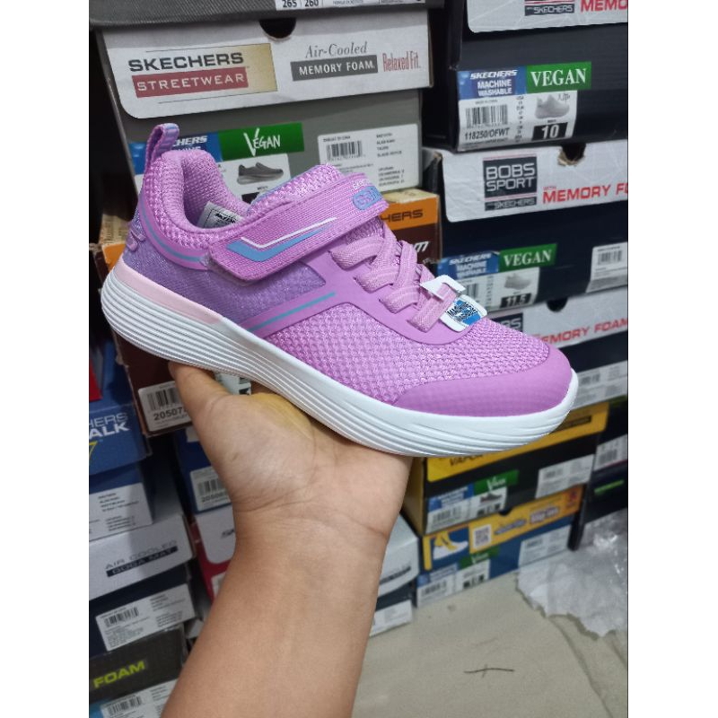 skechers GO RUN 400 V2- WAVE BOOST 32