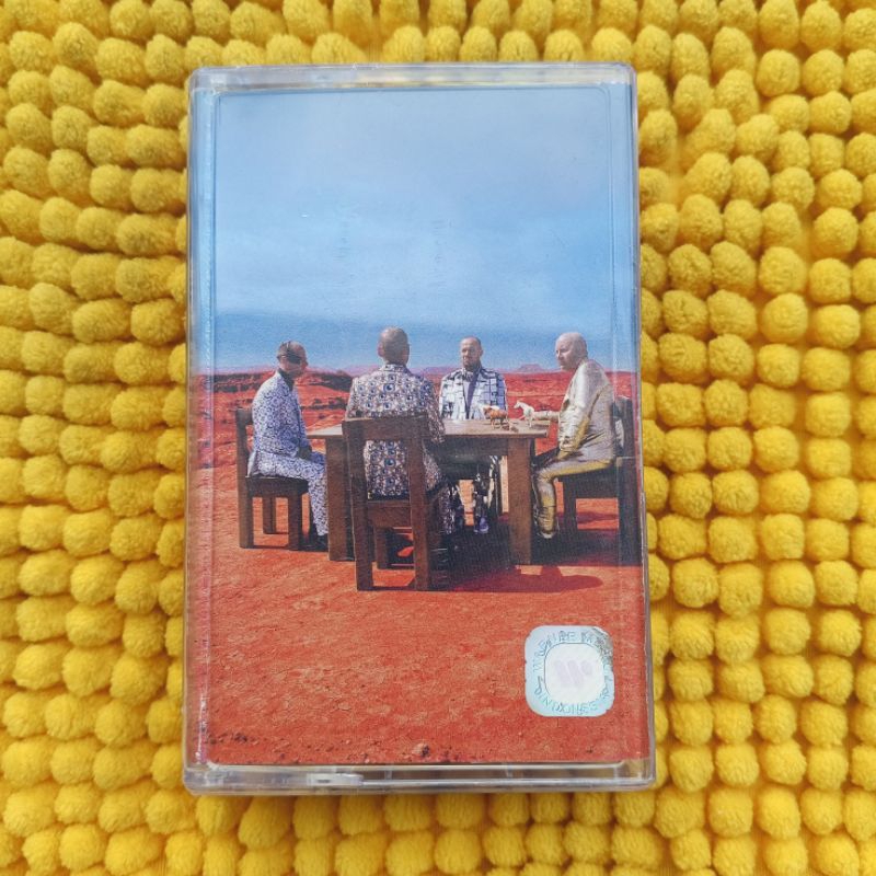 kaset pita MUSE (BLACK HOLES AND REVELATIONS)