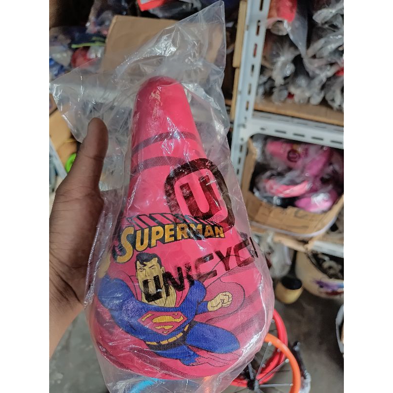 Saddle tempat duduk sepeda anak 12-16 inchi motif supermen warna merah