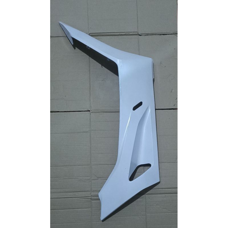 Cover body bawah bagian kanan pcx 160 original second