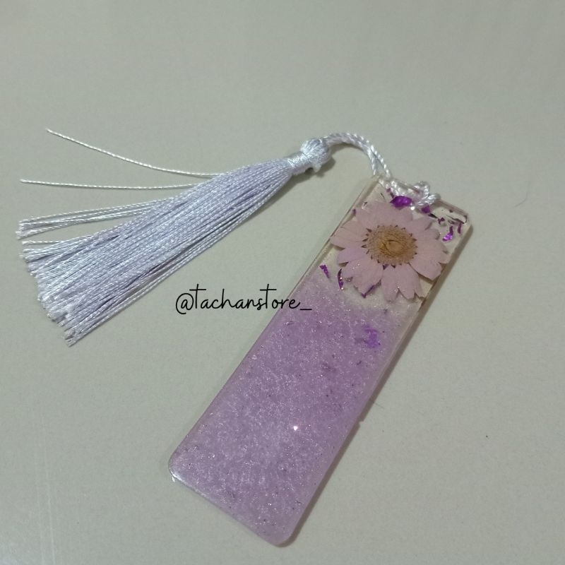 

tachanstore | Pembatas Buku/Bookmark Resin