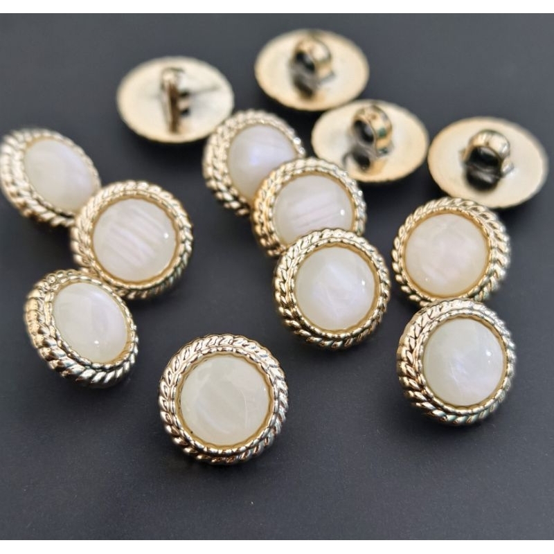 Kancing Baju  Mutiara Hias  Ukuran 13 mm isi 100