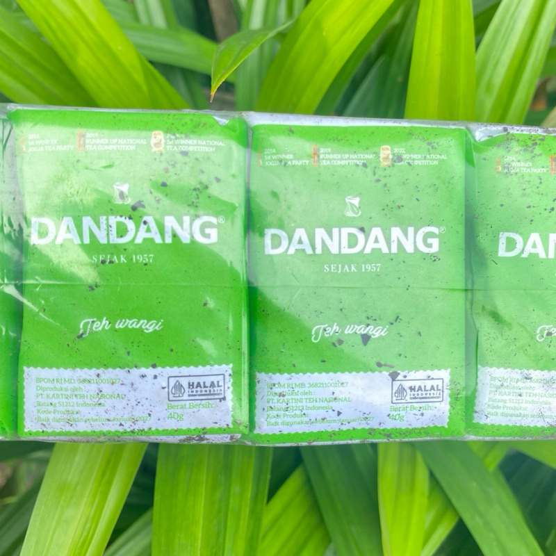 

Teh Dandang Hijau 40gr @10 pcs | TEH TUBRUK INDONESIA