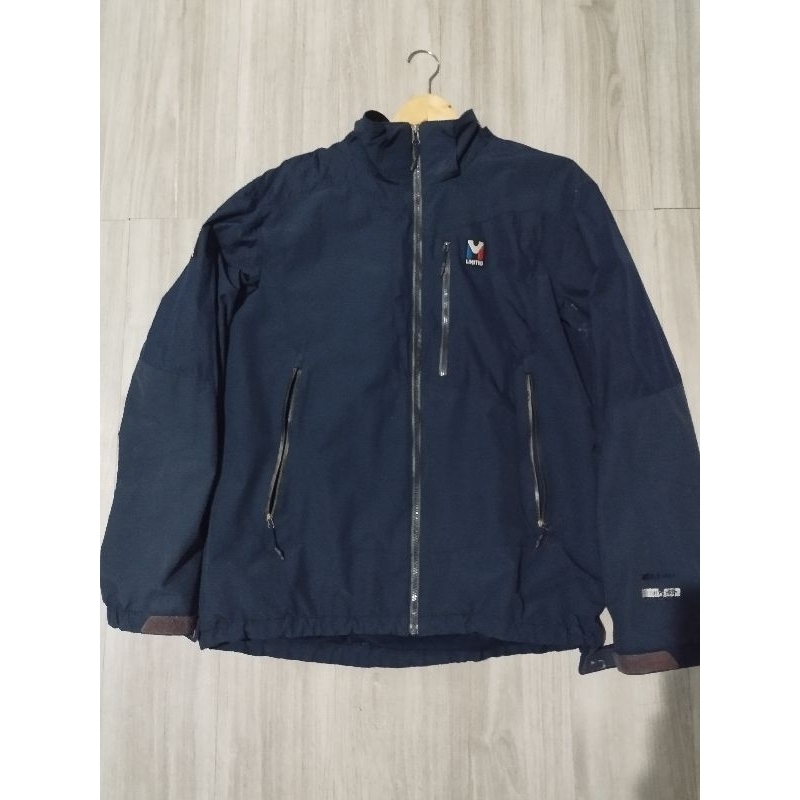 Jaket Outdoor M Limited
