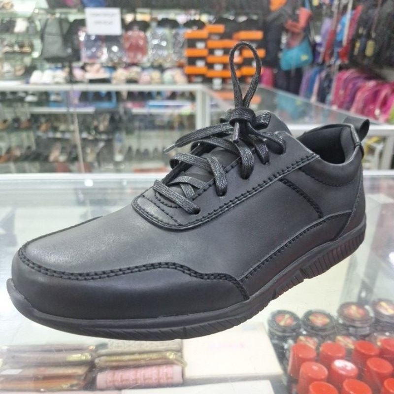 Sepatu Pria Sneakers Tali Semi Formal Slip On Donatello YT70031 Donatello 39-43