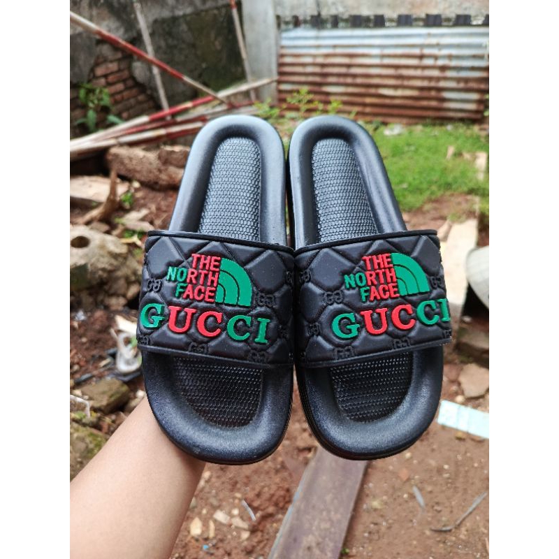 SANDAL SLIP ON PRIA GUCAY X TNF