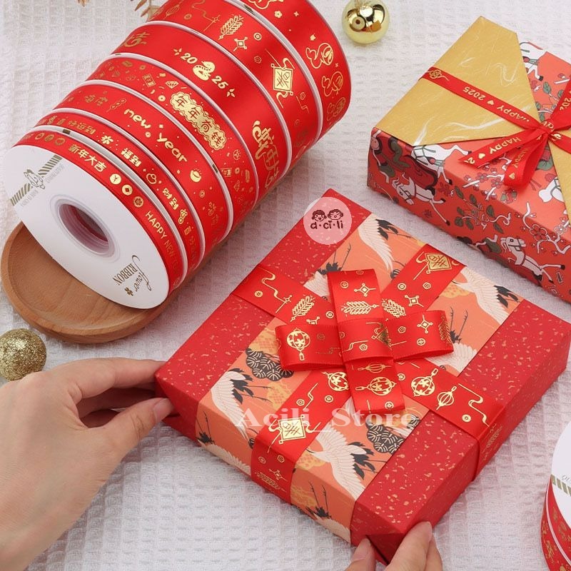 

Pita Satin Merah Motif Imlek Sincia Tali Hiasan Dekorasi Hampers Kado Hadiah Fu Hoki Happy Chinese New Year