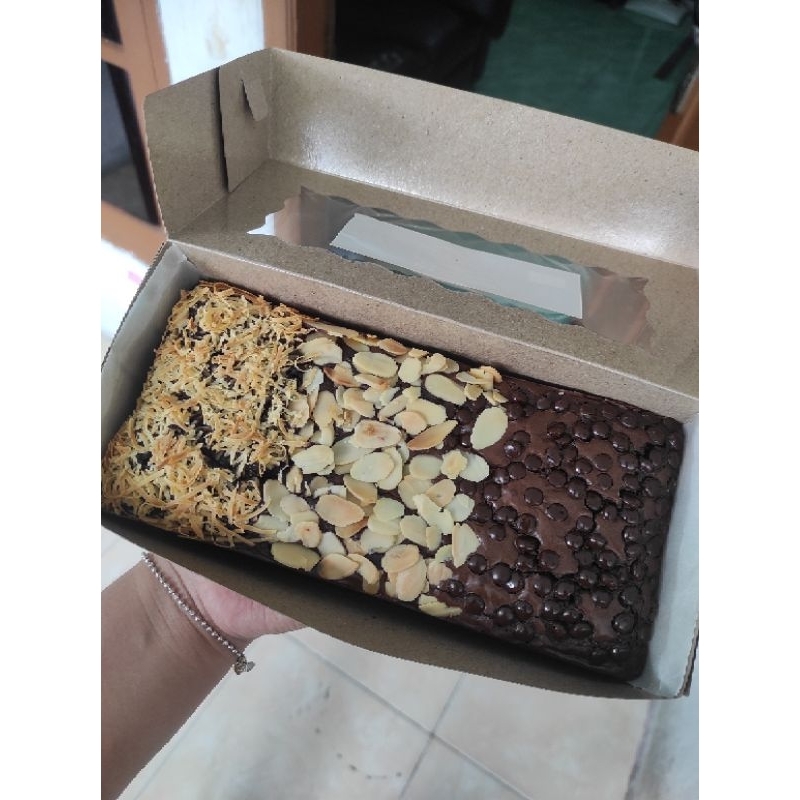 

Fudgy Brownies Panggang super nyoklaaaaat by dessert_arunika