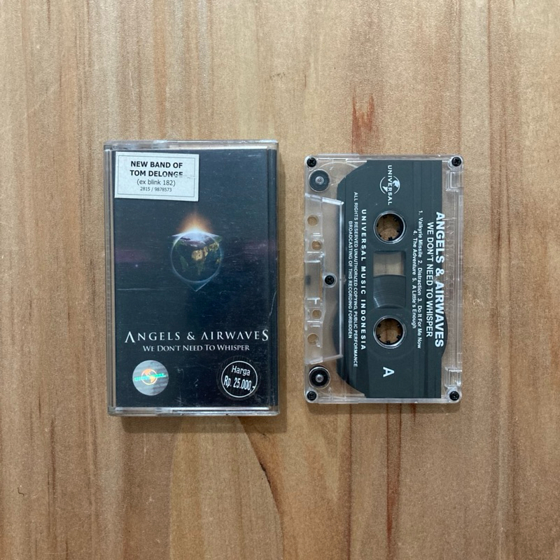 Kaset Pita Angels & Airwaves We Don't Need To Whisper Original Walkman Discman Disc Tape Boombox Bli
