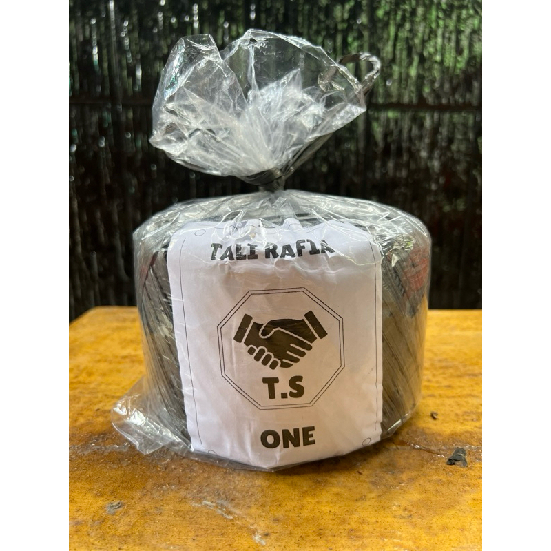 

Tali Rafia Hitam T.S One (Super Quality) 800gr