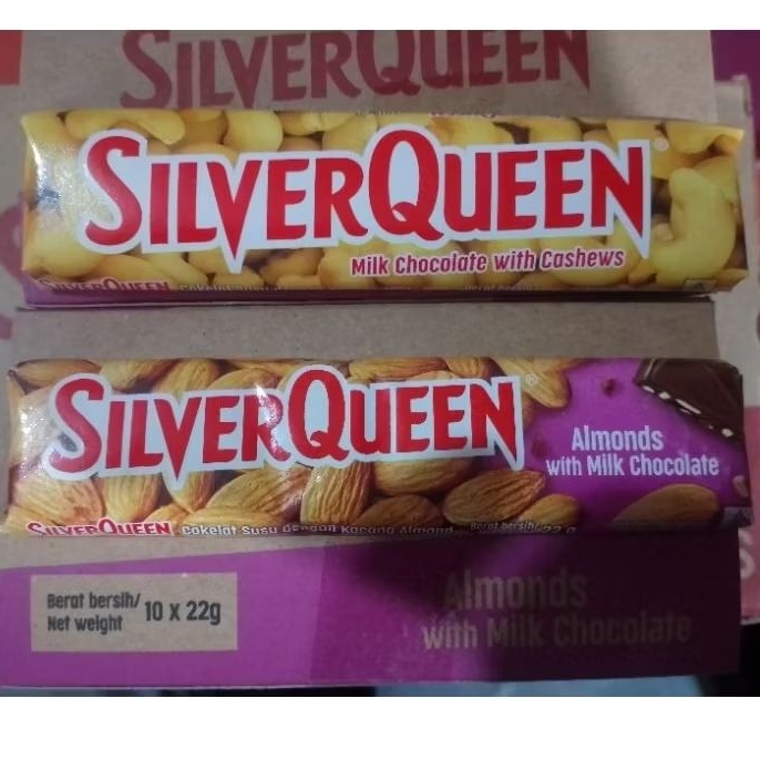 

SulverQueen 22g 1 box (10 pcs) cashew dan almond
