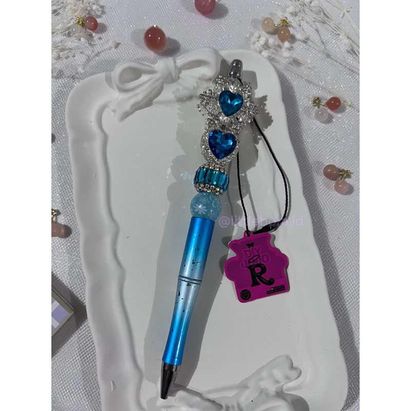 

DIY Pen Blue with Heart Snowflake / Pen Cantik / Beaded Pen