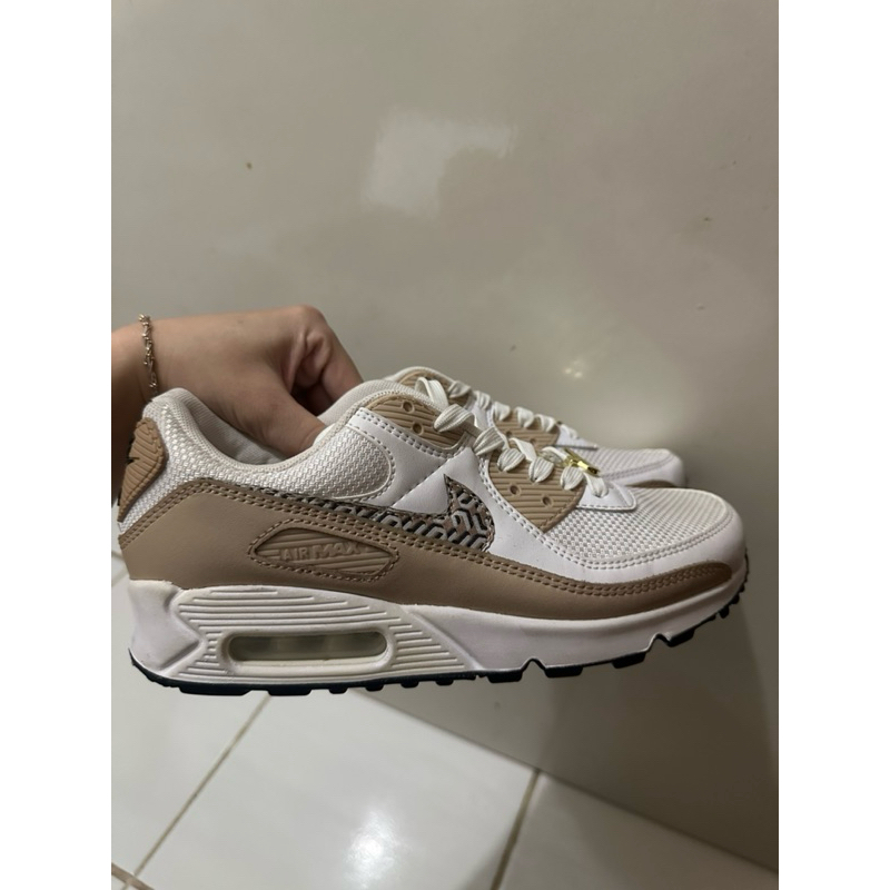 Nike Air Max Women's
