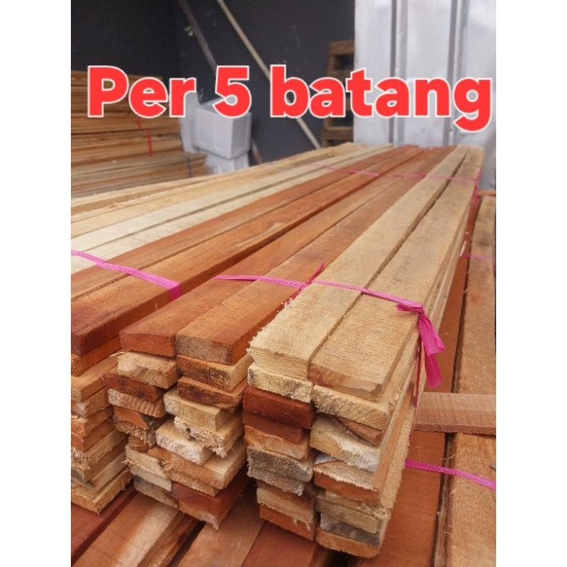 

KAYU PACKING UKURAN LEBAR 7CM KUALITAS SUPER