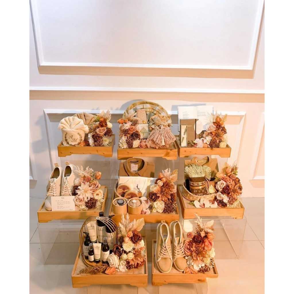 KOTAK HANTARAN RUSTIK / baki seserahan berkaki kayu jati