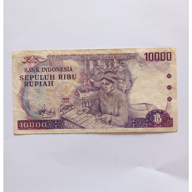 uang kertas 10000 gamelan tahun 1979