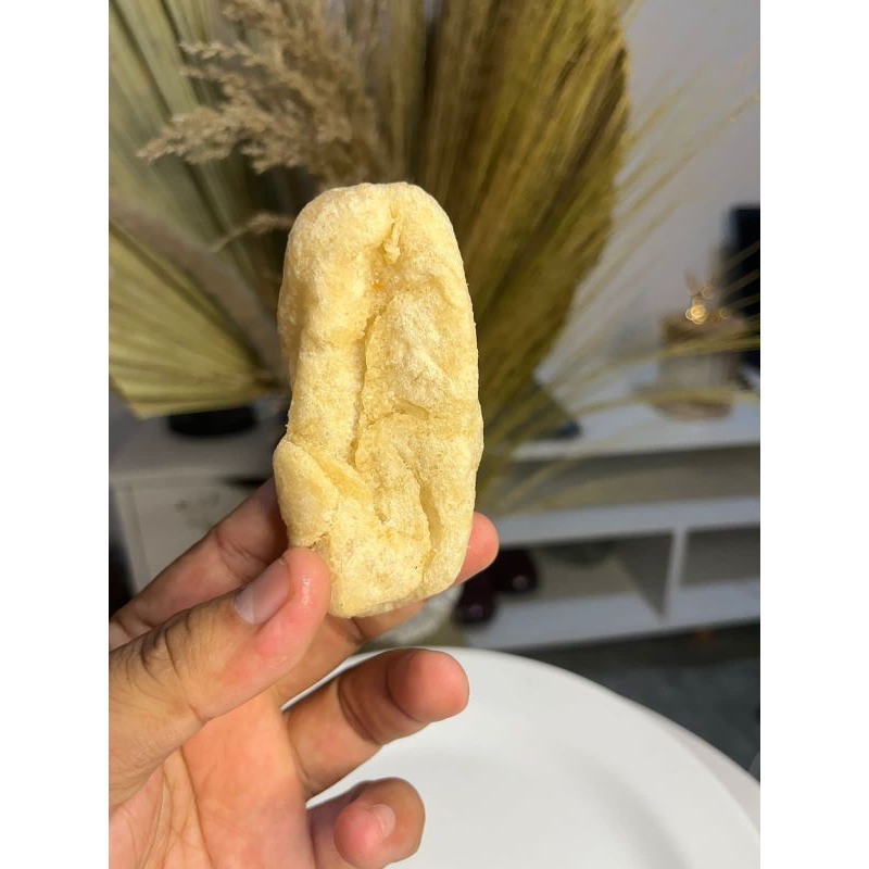 

Kerupuk Lidah buaya