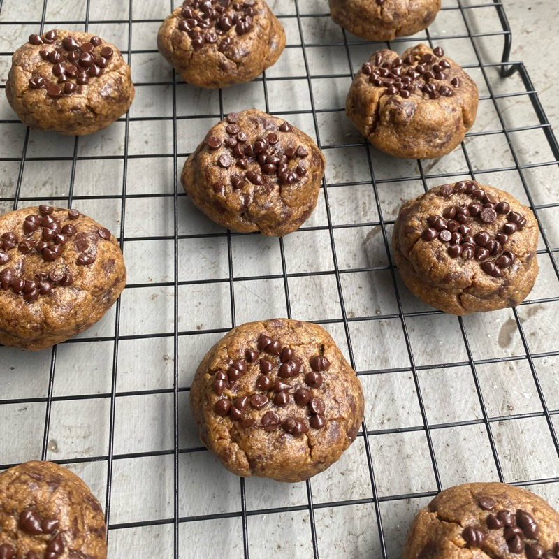 

BUNDLING 2 COOKIES! Soft Cookies by mecca.bakery