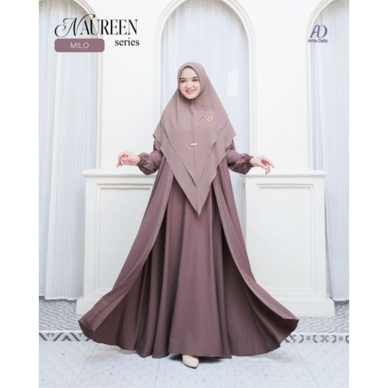 SARIMBIT NAUREEN BY ARTIE DAILY