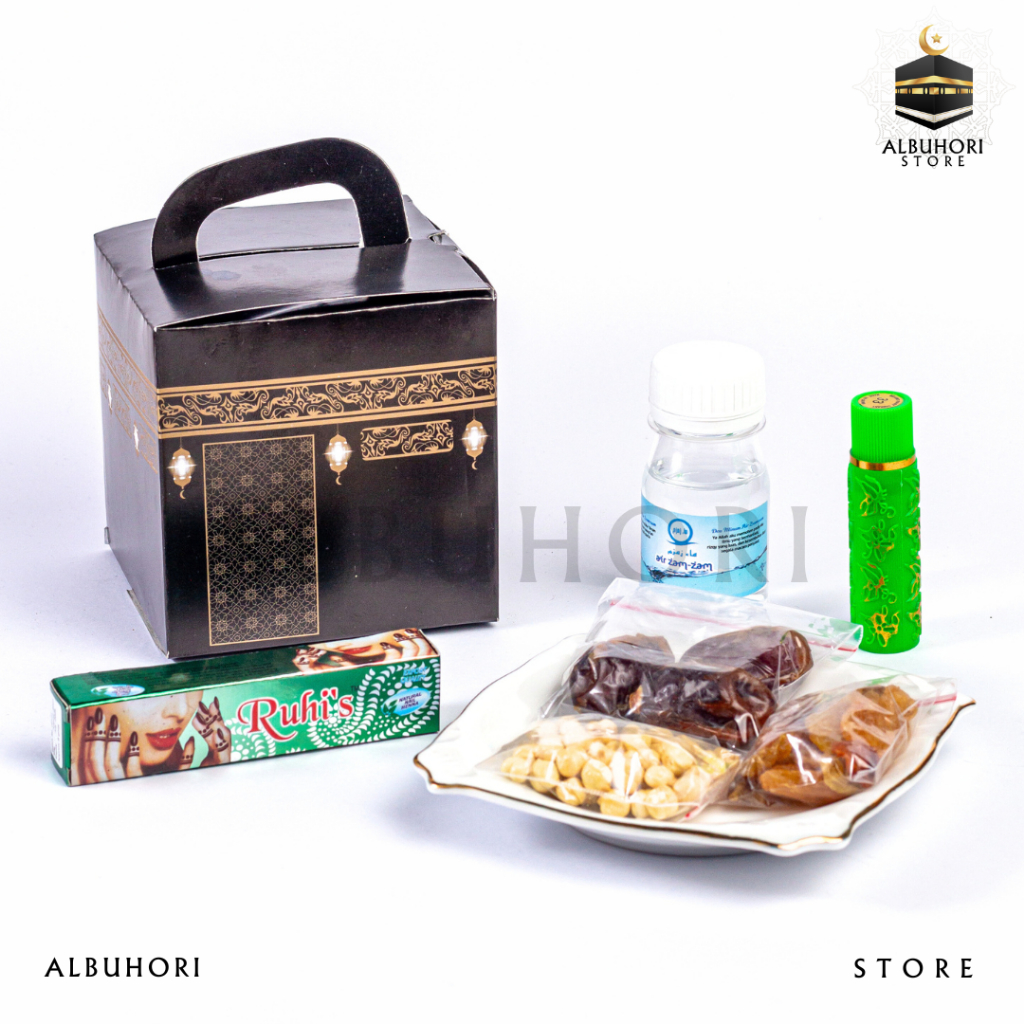 

Oleh Oleh Umroh dan Haji Gift Hampers Dus Kabah Air Zamzam Original Henna Chandni Lisptik Arab