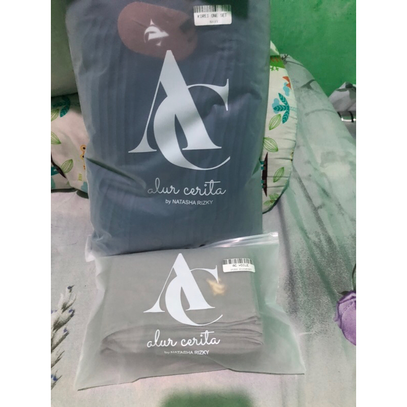 Hijab Segiempat Alur Cerita by Natasha Rizky