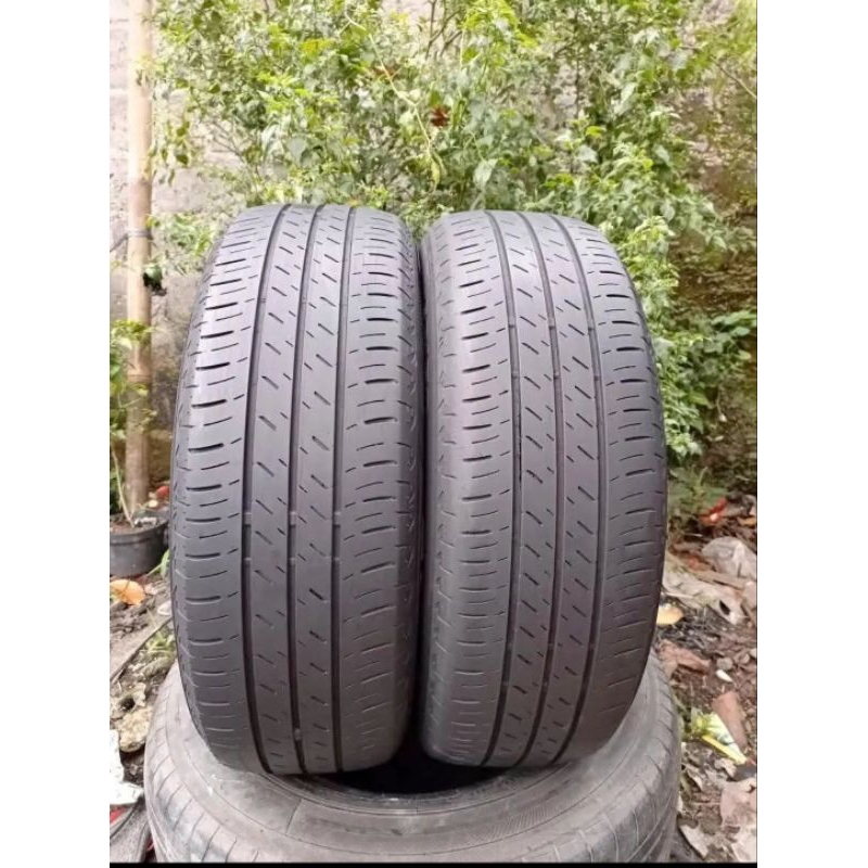 Ban mobil R16 Ban mobil ukuran 195/60/16 second copotan